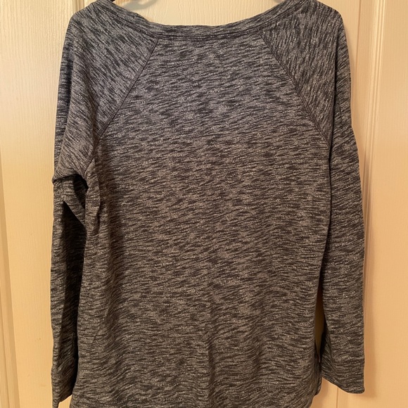 Scoop neck sweater 😍 (5/20) - Picture 2 of 3